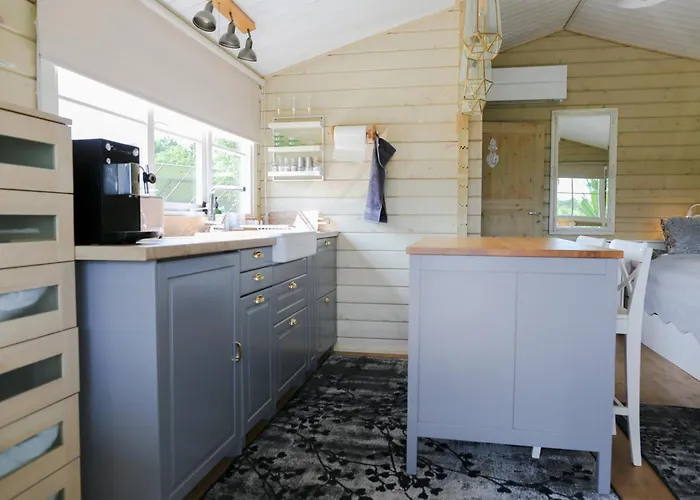 Stiilne Majake Saunaga * Kuusiku