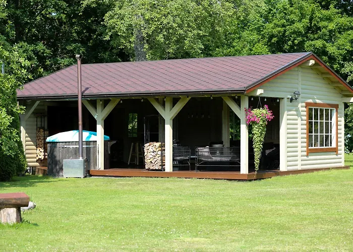 Apartment Stiilne Majake Saunaga