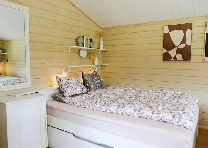 Stiilne Majake Saunaga Kuusiku